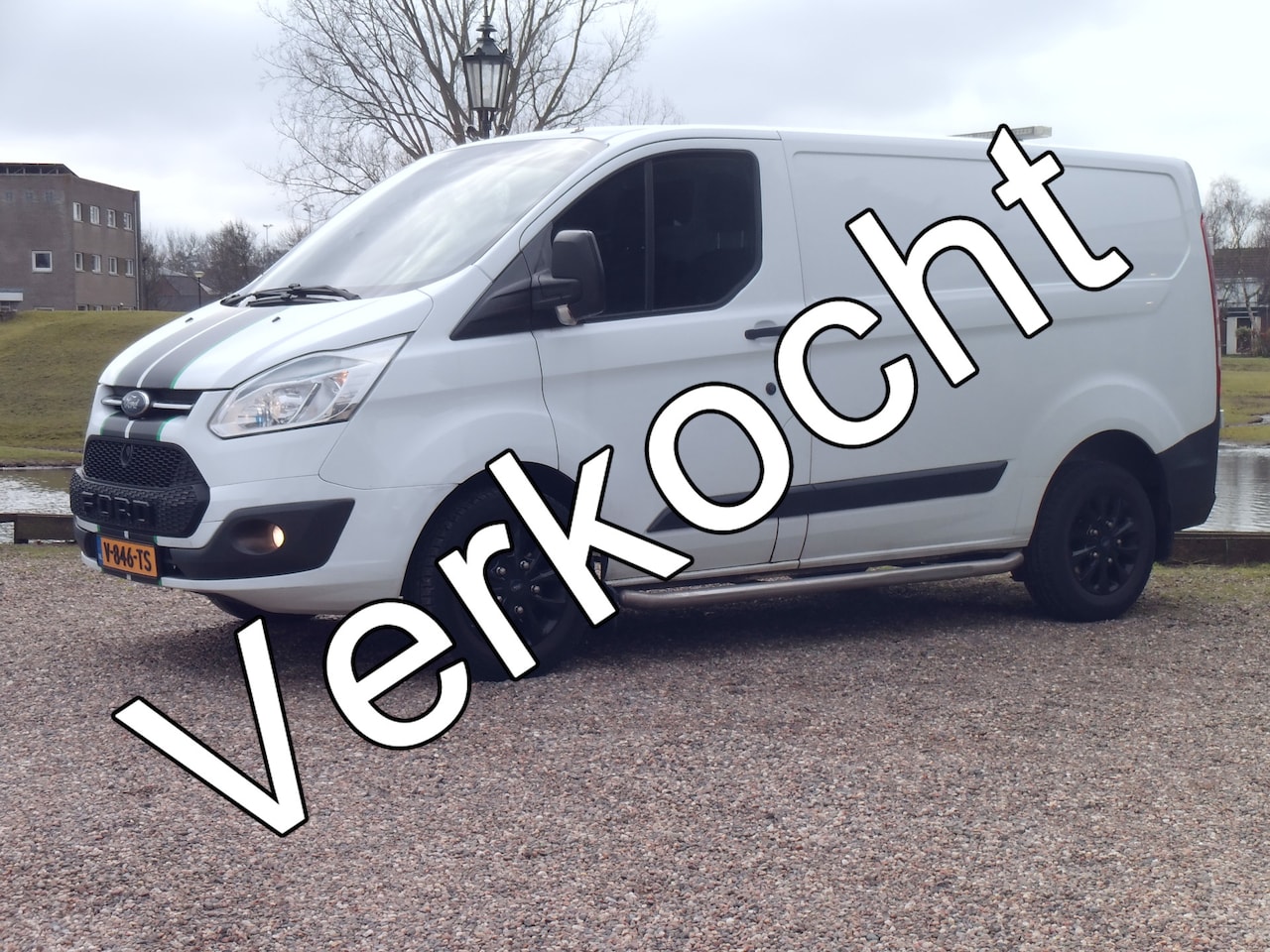 Ford Transit Custom - 330 2.2 TDCI L1H2 Trend Groot navi!!! - AutoWereld.nl