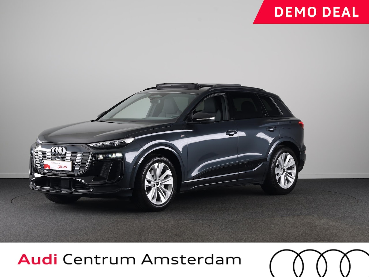 Audi Q6 e-tron - S edition 83 kWh | 360 Camera | Panoramadak | Bijrijdersscherm | Privacy Glass | Alarm kla - AutoWereld.nl