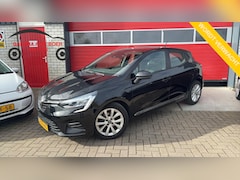 Renault Clio - 1.0 TCe Zen NWE MODEL / 1STE EIG / FULL LED / NAVI / AIRCO / PDC / CARPLAY / NL-AUTO