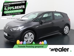Volkswagen ID.3 - Pure 45 kWh | 150 PK | SoH 89%| Adaptive cruise control | Climate control | Navigatiesyste