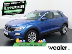 Volkswagen T-Roc - 1.0 TSI Style | 110 PK | Climate control | Navigatiesysteem | Adaptive cruise control | na