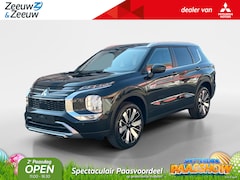 Mitsubishi Outlander - 2.4 PHEV First Edition € 7.500 euro korting eigen voorraad| 8 jaar garantie| Snel leverbaa