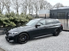 BMW 3-serie Touring - M340i xDrive Pano|Leer|LED|Camera|Headup Zwart