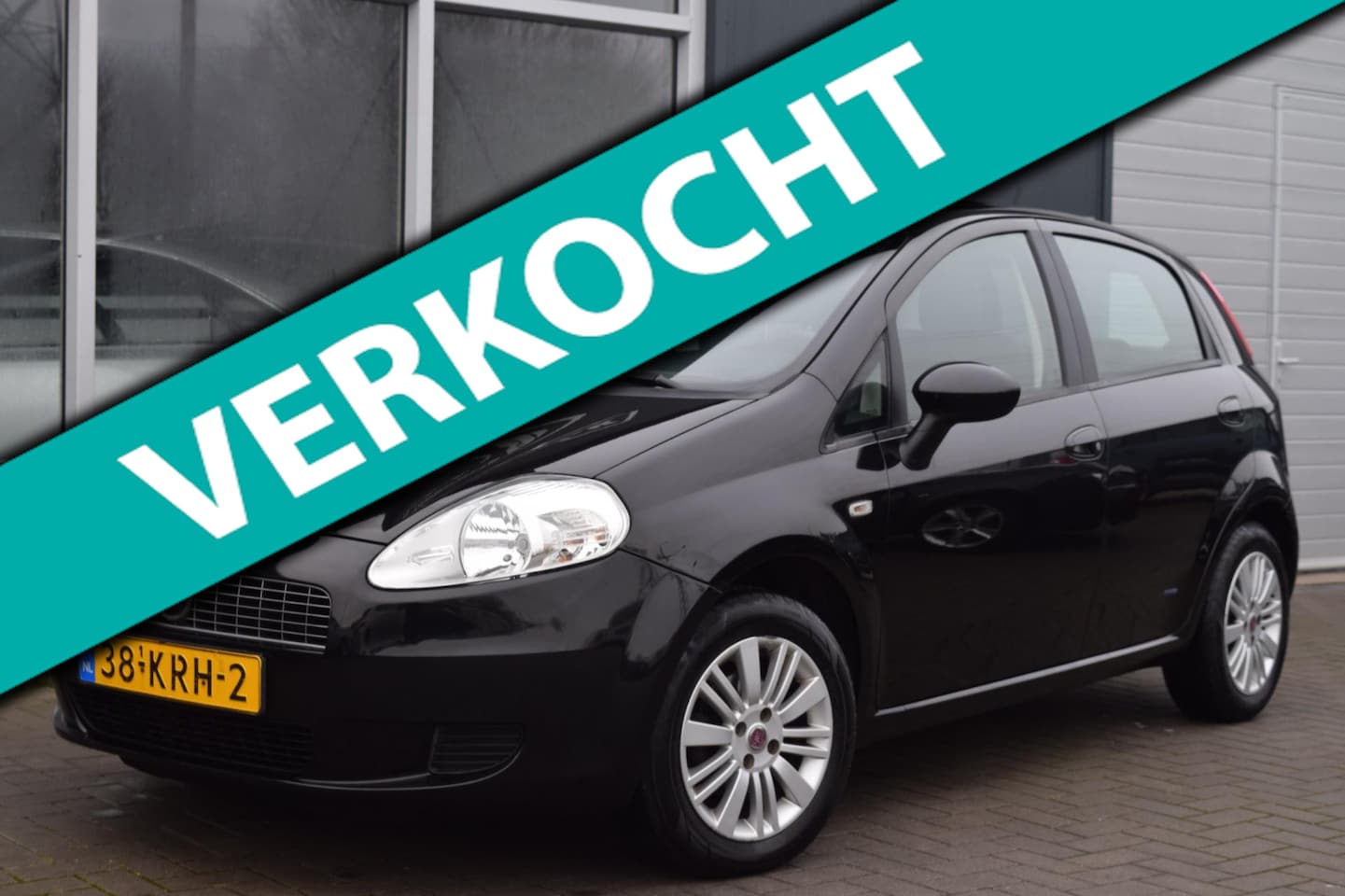 Fiat Grande Punto - 1.4 Racing | Airco | Panoramadak | APK 1-2027 ! - AutoWereld.nl