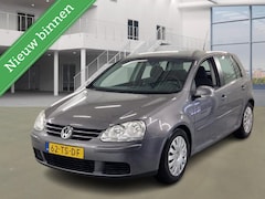 Volkswagen Golf - 1.6 FSI Optive 2