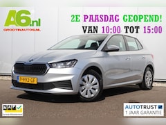 Skoda Fabia - 1.0 TSI Ambition 95PK Carplay Android Navigatie Airco Cruise Control Parkeersensor