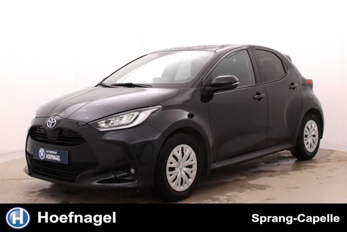 Toyota Yaris - 1.5 Hybrid Comfort | Camera | Adaptive Cruise | Stoel-/Stuurverwarming | CarPlay | HeadUp - AutoWereld.nl
