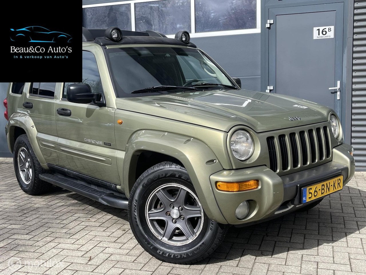 Jeep Cherokee - 2.8 CRD Sport Plus |Nieuwe Apk! | Grijs kent. - AutoWereld.nl