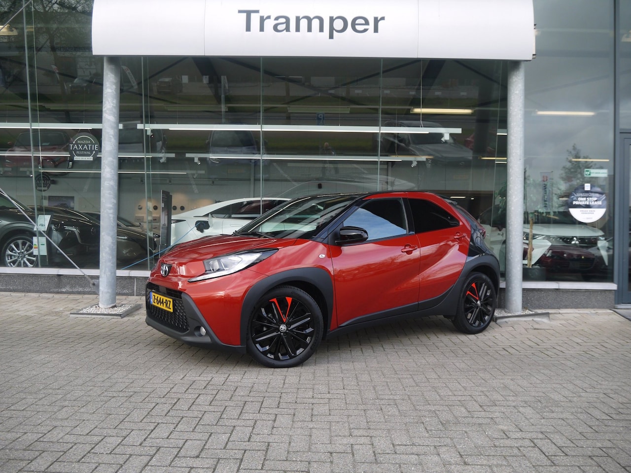 Toyota Aygo X - 1.0 VVT-i MT Envy|Achteruitrijcamera|Rijklaar - AutoWereld.nl