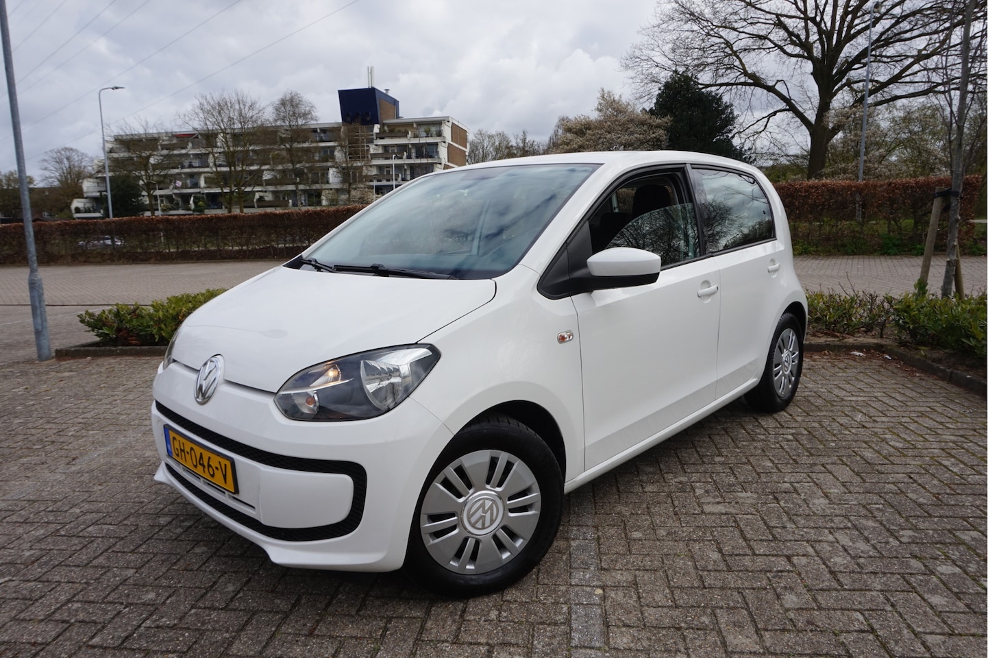 Volkswagen Up! - 1.0 take up! BlueMotion AIRCO! - AutoWereld.nl
