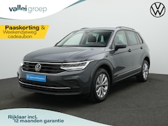 Volkswagen Tiguan - 1.4 TSI eHybrid 245 pk Life Business | Stuur-/stoelverwarming | Achteruitrijcamera | Adapt