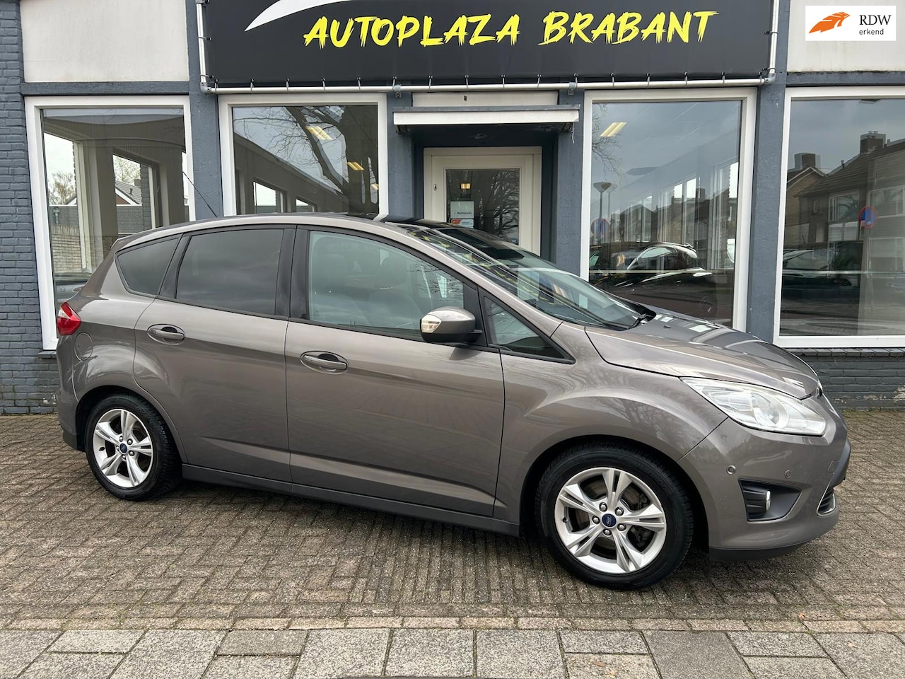 Ford C-Max - 1.6 EcoBoost Titanium/PANO/ NAVI/ AIRCO/ STOELVERW/ PDC/ CAMERA/ DISTR VV 25 - AutoWereld.nl