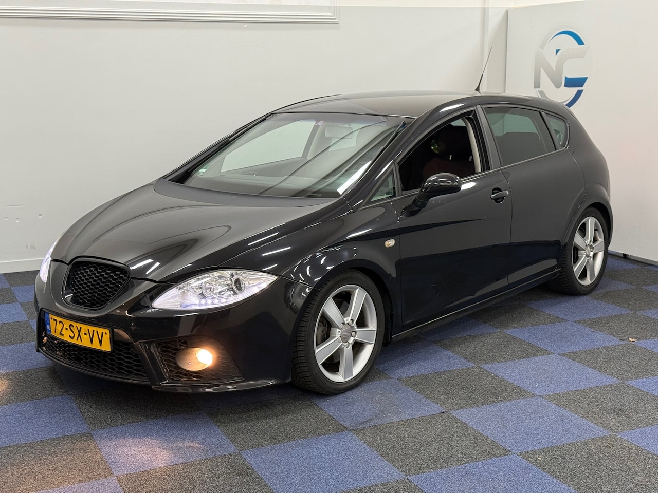 SEAT Leon - 2.0 TFSI Sport-up / VERLAAGINGSET / INRUILKOOP / RIJDT SCHAKELD GOED - AutoWereld.nl