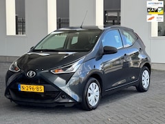 Toyota Aygo - 1.0 VVT-i x-fun, 35000 km, 5 deurs, airco, NL auto met nationale auto pas