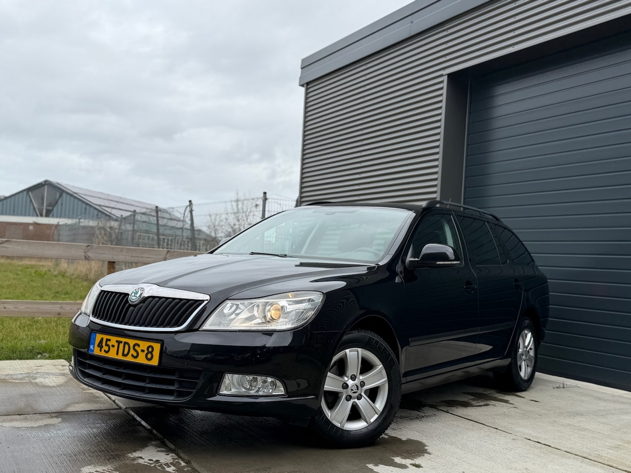 Skoda Octavia Combi - 1.6 TDI Greentech Ambition Businessline 1.6 TDI Greentech Ambition Business Line - AutoWereld.nl