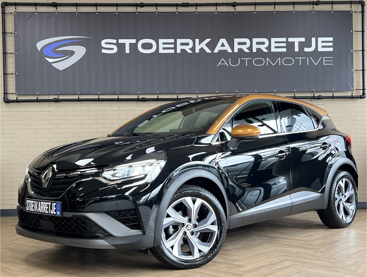 Renault Captur - 1.3 TCe 140 R.S. Line | Groot Navi | Stoel, Stuur, Voorruit verwarming | 18" | ACC 100% De - AutoWereld.nl