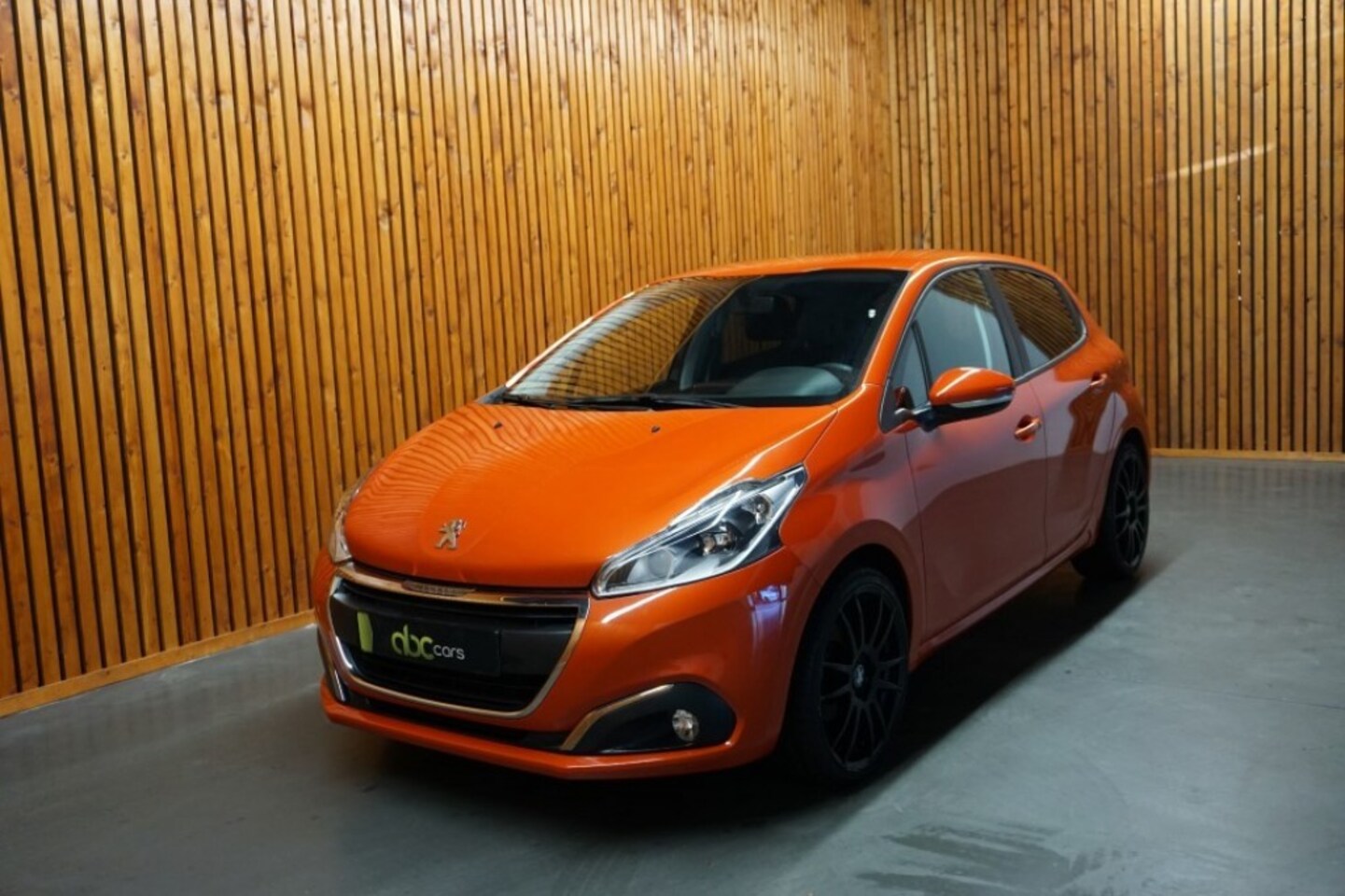 Peugeot 208 - 1.2 PureTech BlueLease ACTIVE AIRCO NAVI - AutoWereld.nl