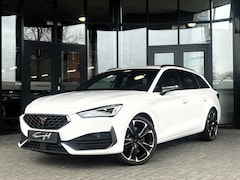 CUPRA Leon Sportstourer - 1.4 E-HYBRID VZ 245PK - PANO - CAMERA - 19 INCH