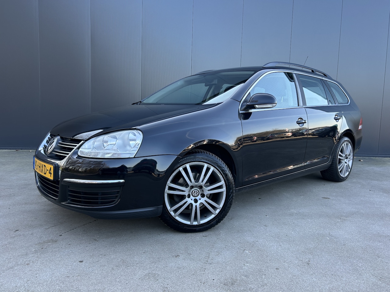 Volkswagen Golf Variant - 1.6 Comfortline TREKHAAK AIRCO NAVI CRUISE LMV - AutoWereld.nl