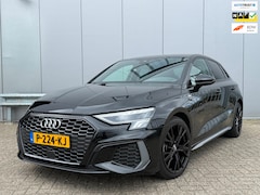 Audi A3 Sportback - 30 TFSI S-edition | Automaat | S-Line 2x | Navigatie | 18" Lichtmetalen velgen | Climat Co