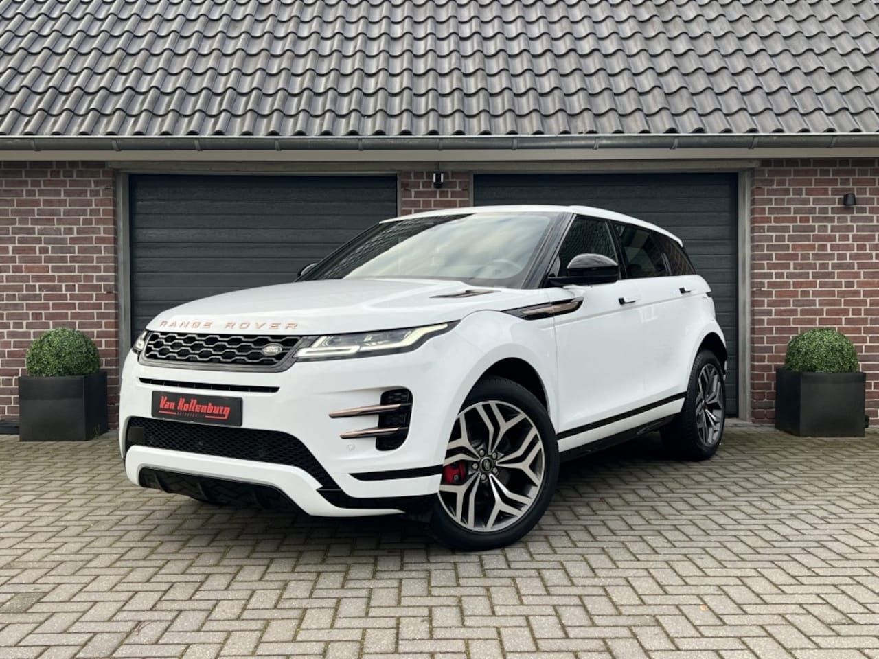 Land Rover Range Rover Evoque - P300E 309 PK AWD AUTOBIOGRAPHY PANO MERIDIAN FULL OPTIONS - AutoWereld.nl