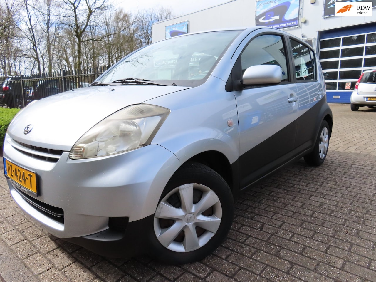 Daihatsu Sirion 2 - 1.0-12V Trend 1.0-12V Trend - AutoWereld.nl