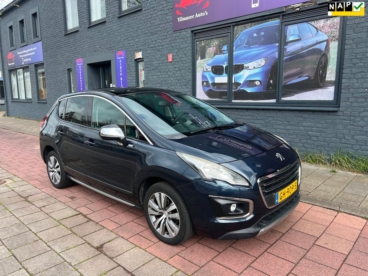 Peugeot 3008 - 1.2 PureTech Style panoramadak camera riem vervangen - AutoWereld.nl