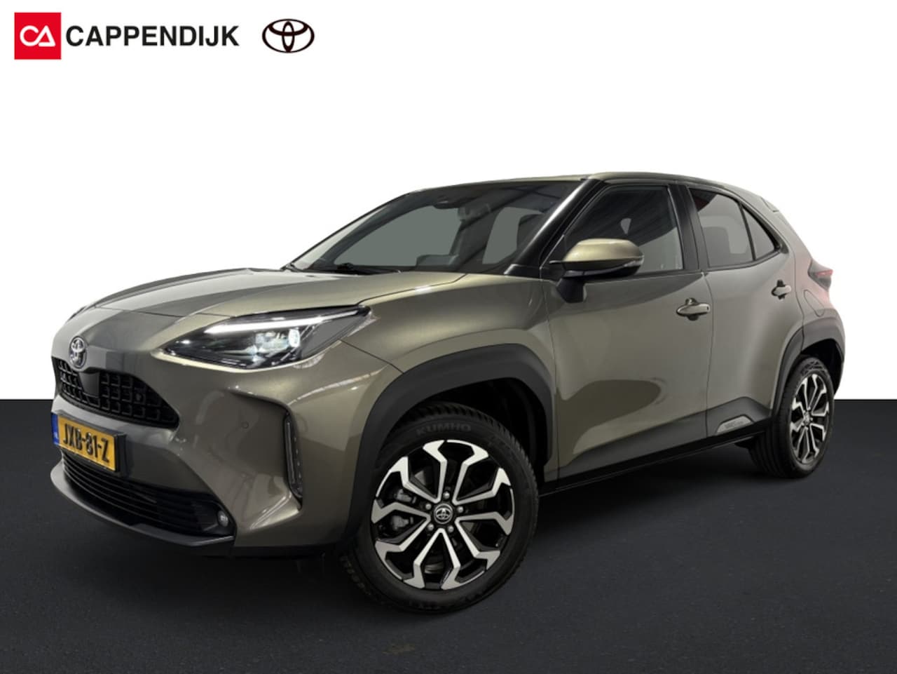 Toyota Yaris Cross - 1.5 Hybrid First Edition | BSM | Stoelverwarming | - AutoWereld.nl