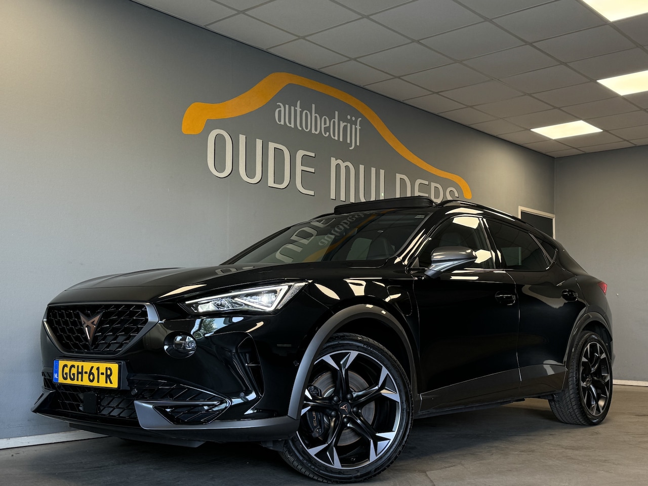 CUPRA Formentor - 1.4 e-Hybrid VZ ACC/Pano/Carplay/Camera/Stoelverwarming - AutoWereld.nl