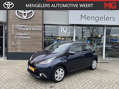 Toyota Aygo - 1.0 VVT-i x-nav | Navigatie | All seasonbanden | Camera