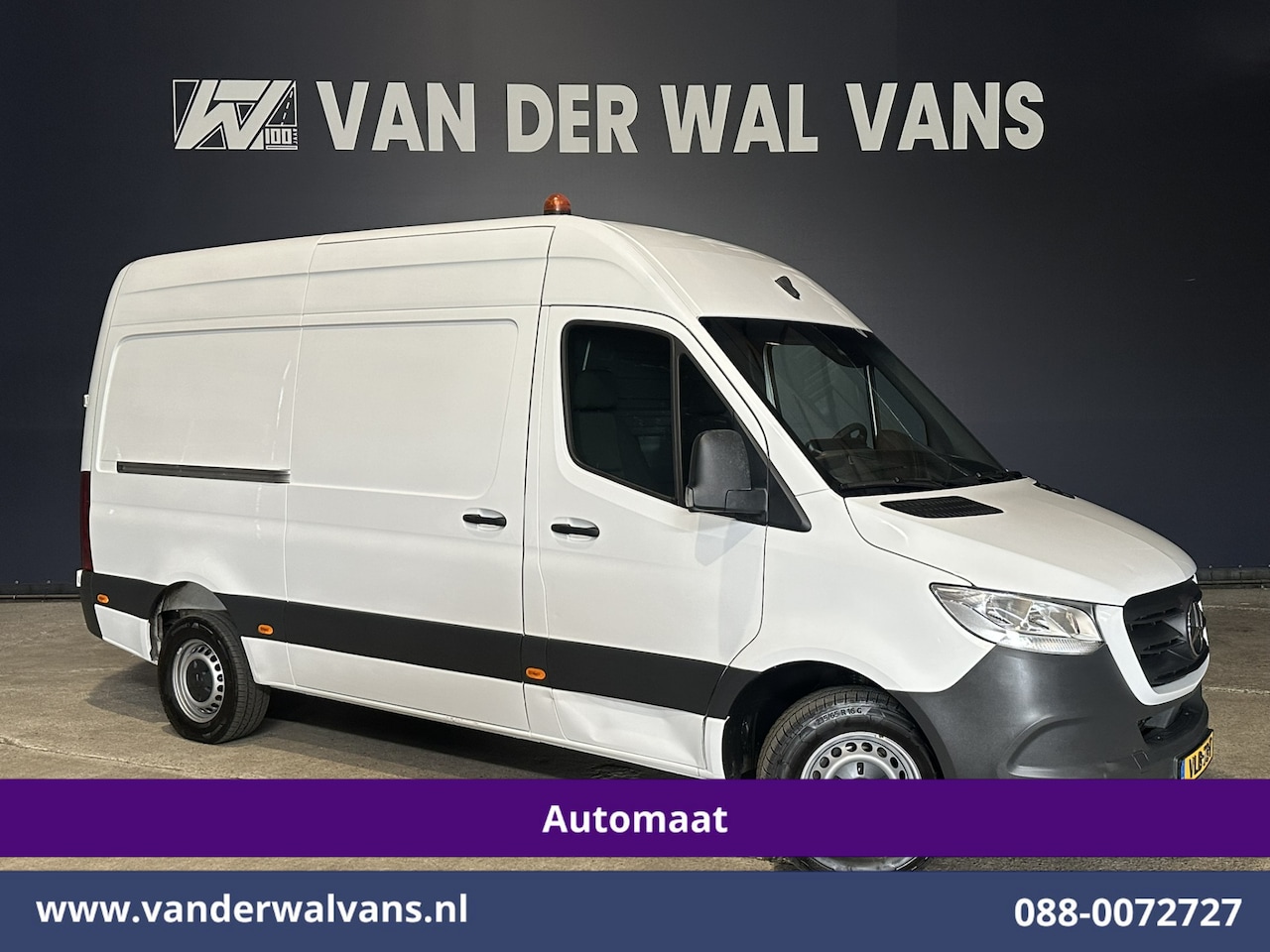 Mercedes-Benz Sprinter - 315 CDI 150pk 9G-Tronic Automaat L2H2 Euro6 Airco | 3500kg trekhaak | Camera | Navigatie | - AutoWereld.nl