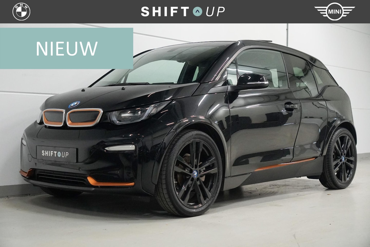 BMW i3 - S 120Ah 42 kWh RoadStyle Schuifdak | Harman Kardon | Leder - AutoWereld.nl