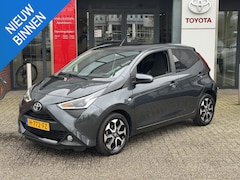 Toyota Aygo X - X-JOY APPLE/ANDROID CLIMA LM-VELGEN CAMERA BLUETOOTH PRIVACY-GLASS LED NL-AUTO
