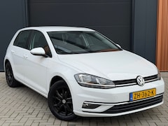 Volkswagen Golf - 1.0 TSI Comfortline |100% Dealeronderhouden|Carplay|Parkeersensoren V+A