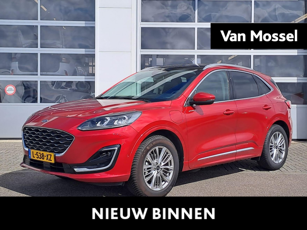 Ford Kuga - 2.5 PHEV Vignale Winter Pack | Leren Bekleding | |Elektrische achterklep - AutoWereld.nl