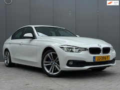 BMW 3-serie - 330e Centennial Executive 352PK Harman Carplay