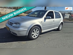 Volkswagen Golf - 1.6-16V Ocean NETTE AUTO RIJDT EN SCHAKELT GOED