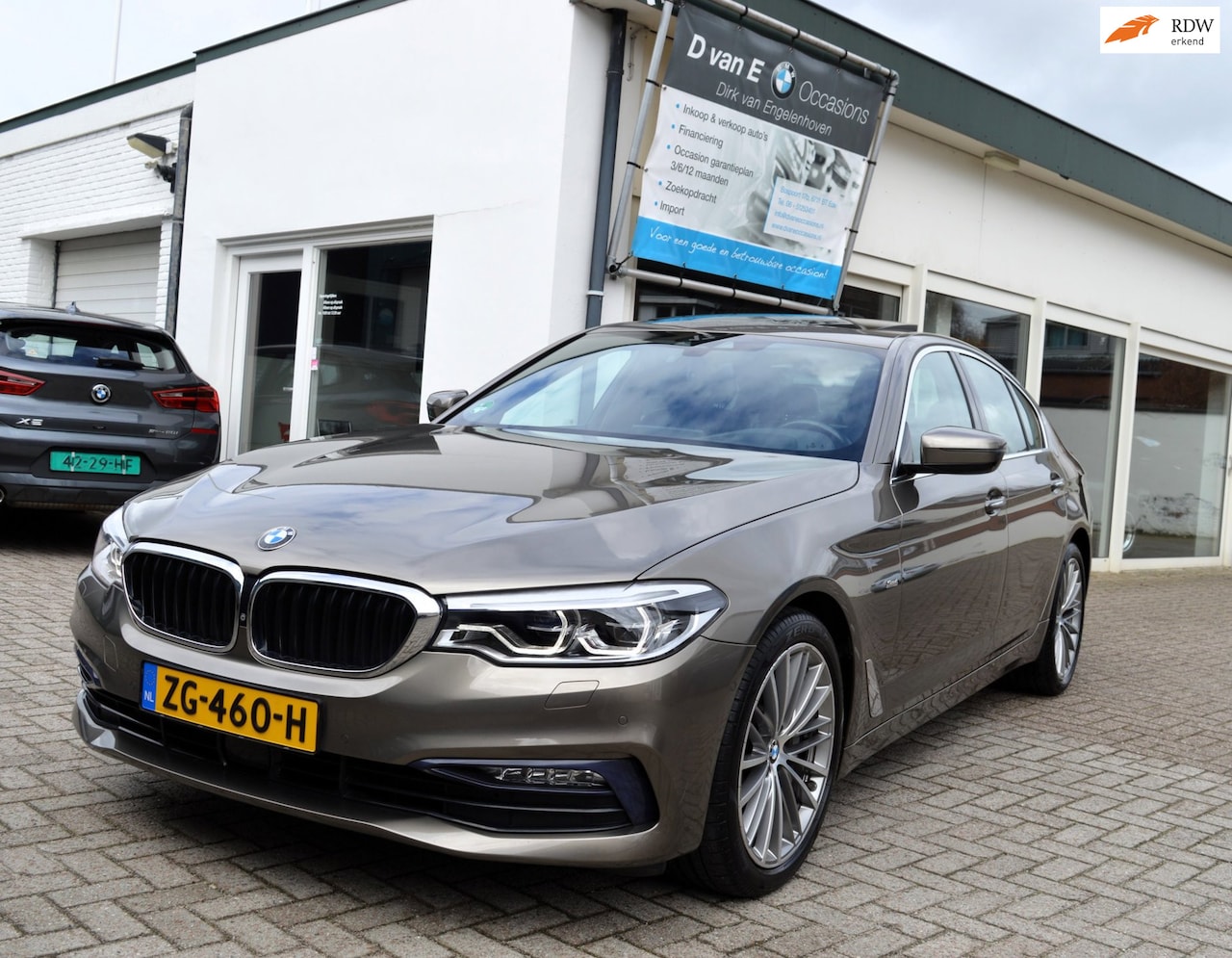 BMW 5-serie - 530i 1eig. schuifdak,head-up,comfortstoel,bowers&wilkins, high executive - AutoWereld.nl