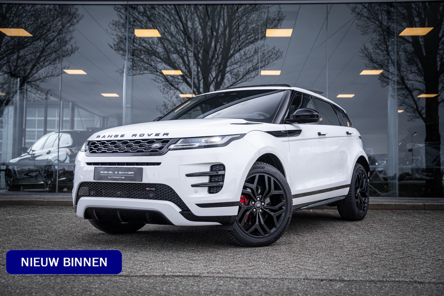 Land Rover Range Rover Evoque - P300e AWD R-Dynamic SE 20inch ** Cold Climate ** Drive Pack ** Meridian - AutoWereld.nl