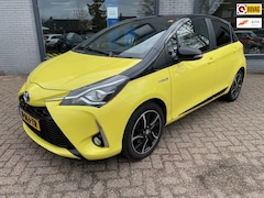 Toyota Yaris - 1.5 Hybrid Premium Yellow Edition Bi-Tone | Navi | Panodak | Camera
