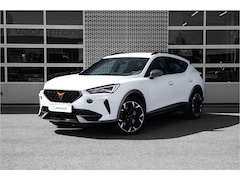 CUPRA Formentor - 1.4 e-Hybrid VZ 245 PK Performance | Trekhaak | Carplay | Camera | Stoel en Stuurverwarmin