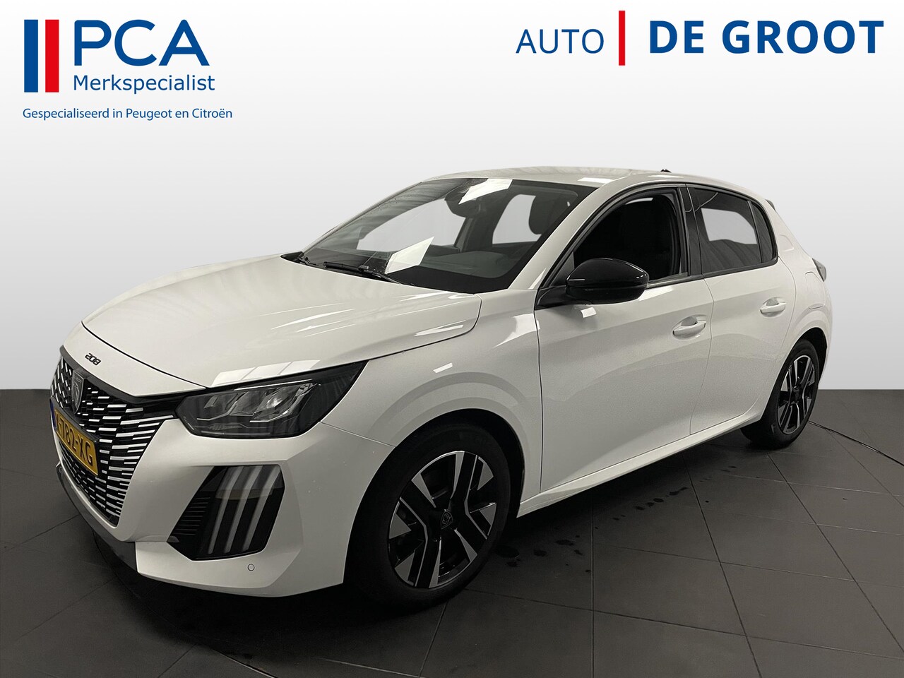 Peugeot 208 - ALLURE 100pk Navi+Carplay | 3d Dash | Keyless | Camera - AutoWereld.nl