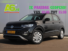Volkswagen T-Cross - 1.0 TSI Life Airco Stoelverwarming Parkeersensors Adaptive Cruise 16 inch LMV Radio Blueto
