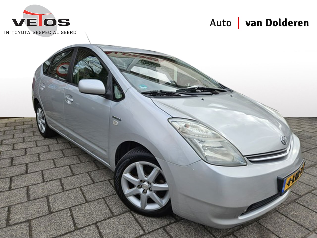 Toyota Prius - 1.5 VVT-i Tech Edition Trekhaak - AutoWereld.nl