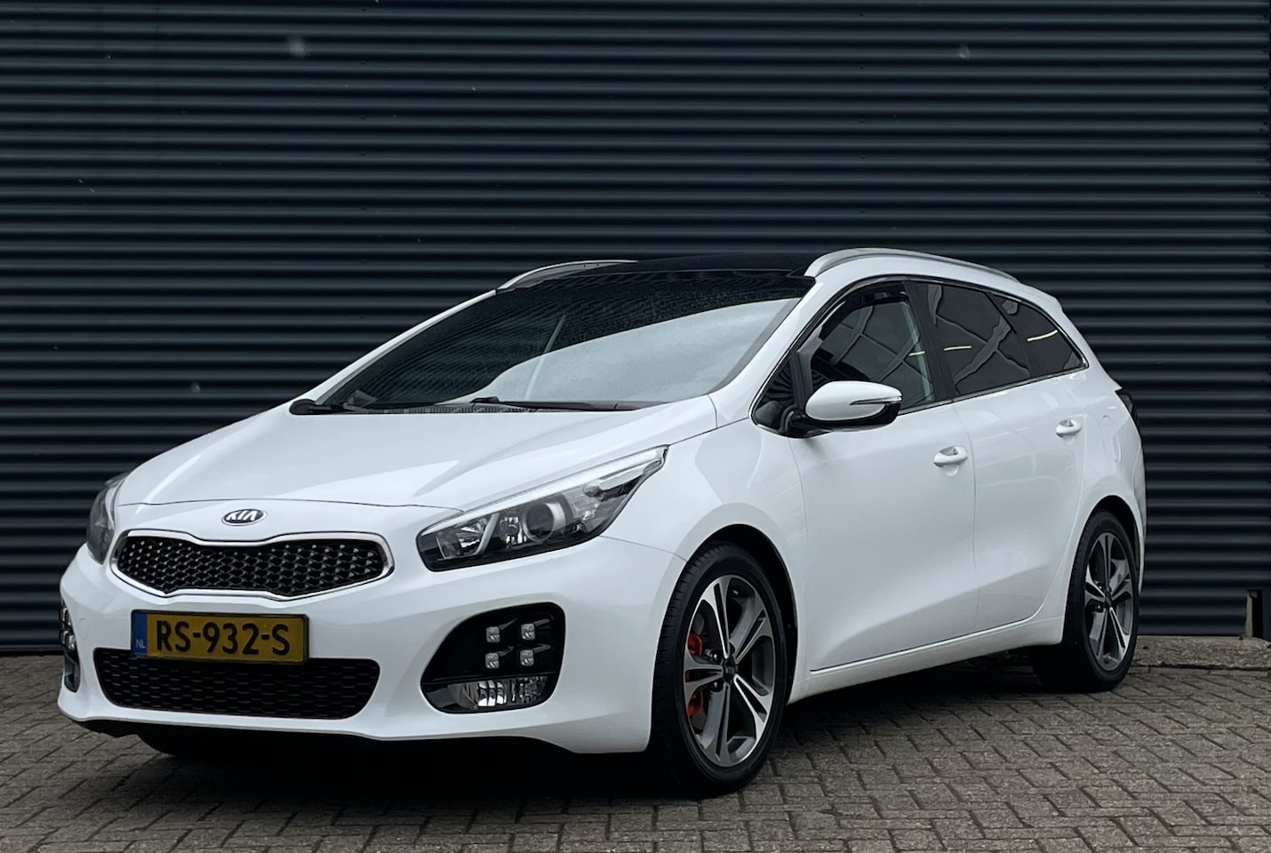Kia Cee'd - Cee D Sportwagon 1.0 T-GDI GT-Line 120PK - AutoWereld.nl