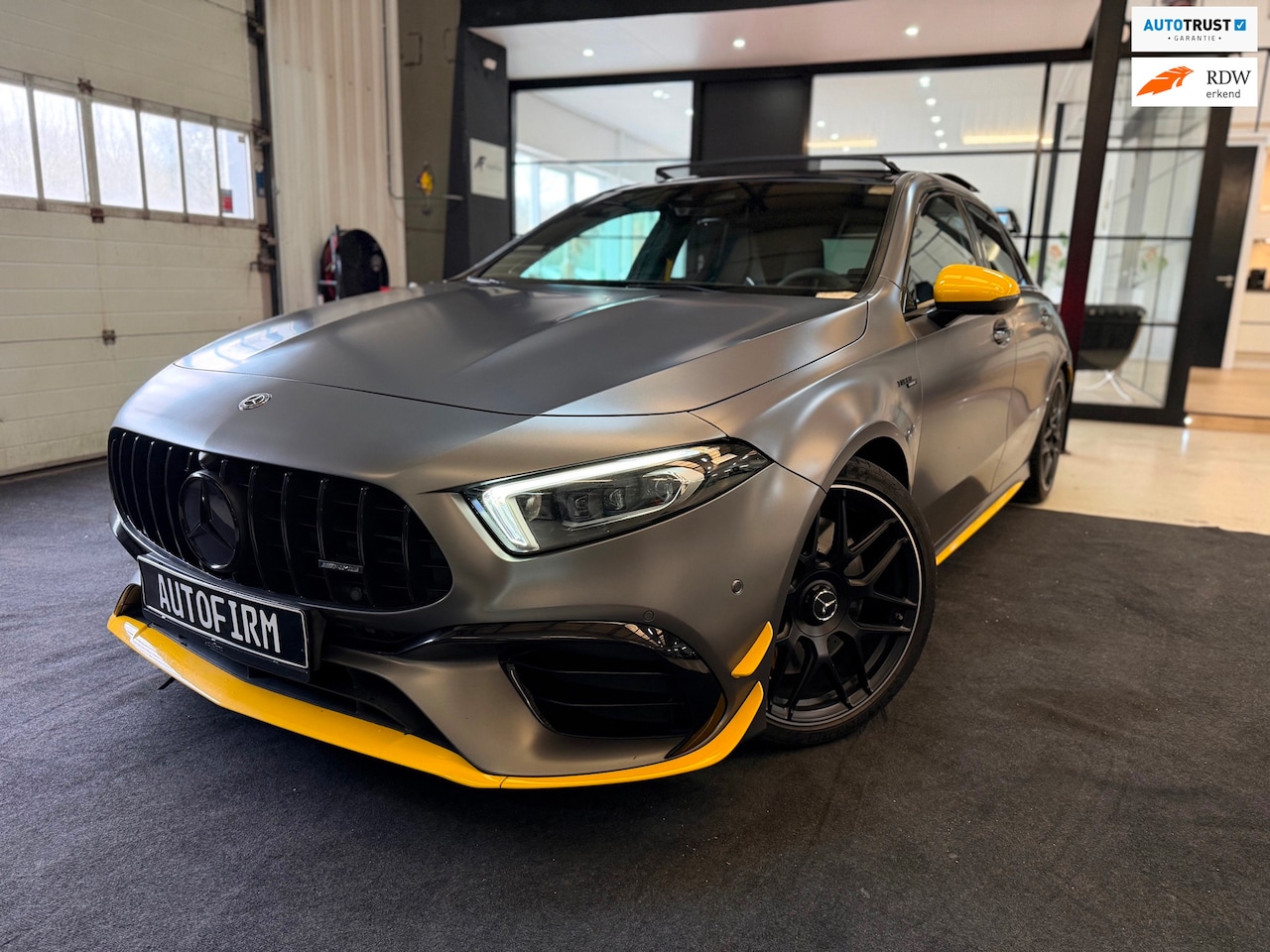 Mercedes-Benz A-klasse - AMG 45 S 4MATIC+ Yellow Edition Panoramadak Sfeerverlichting Kuipstoelen 421PK - AutoWereld.nl