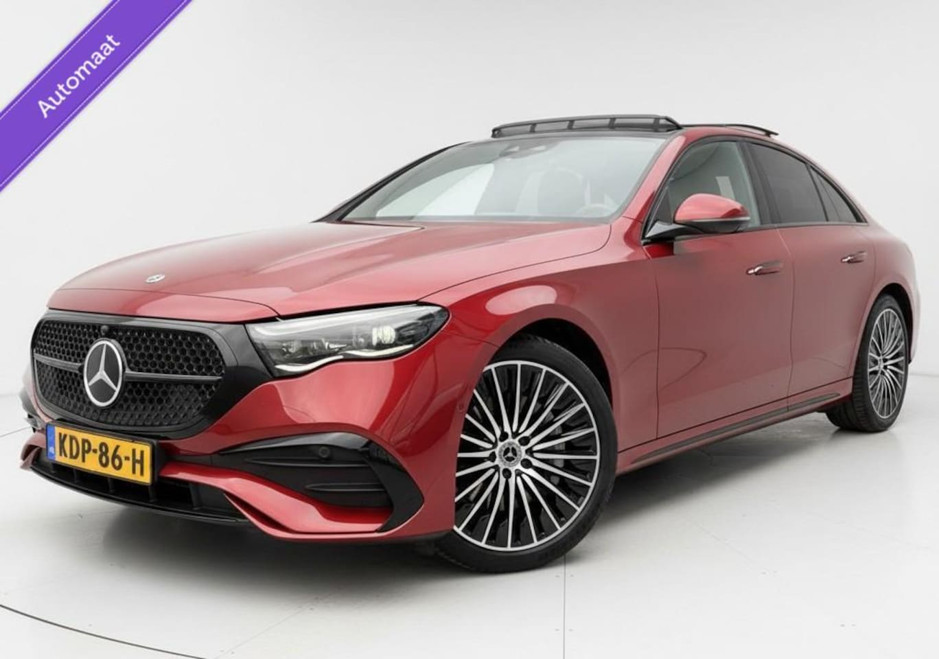 Mercedes-Benz E-klasse - 300 e AMG Line Camera Led Leer Cruise 2024 Achterasbesturing Hyperscreen Burmester Sfeerve - AutoWereld.nl