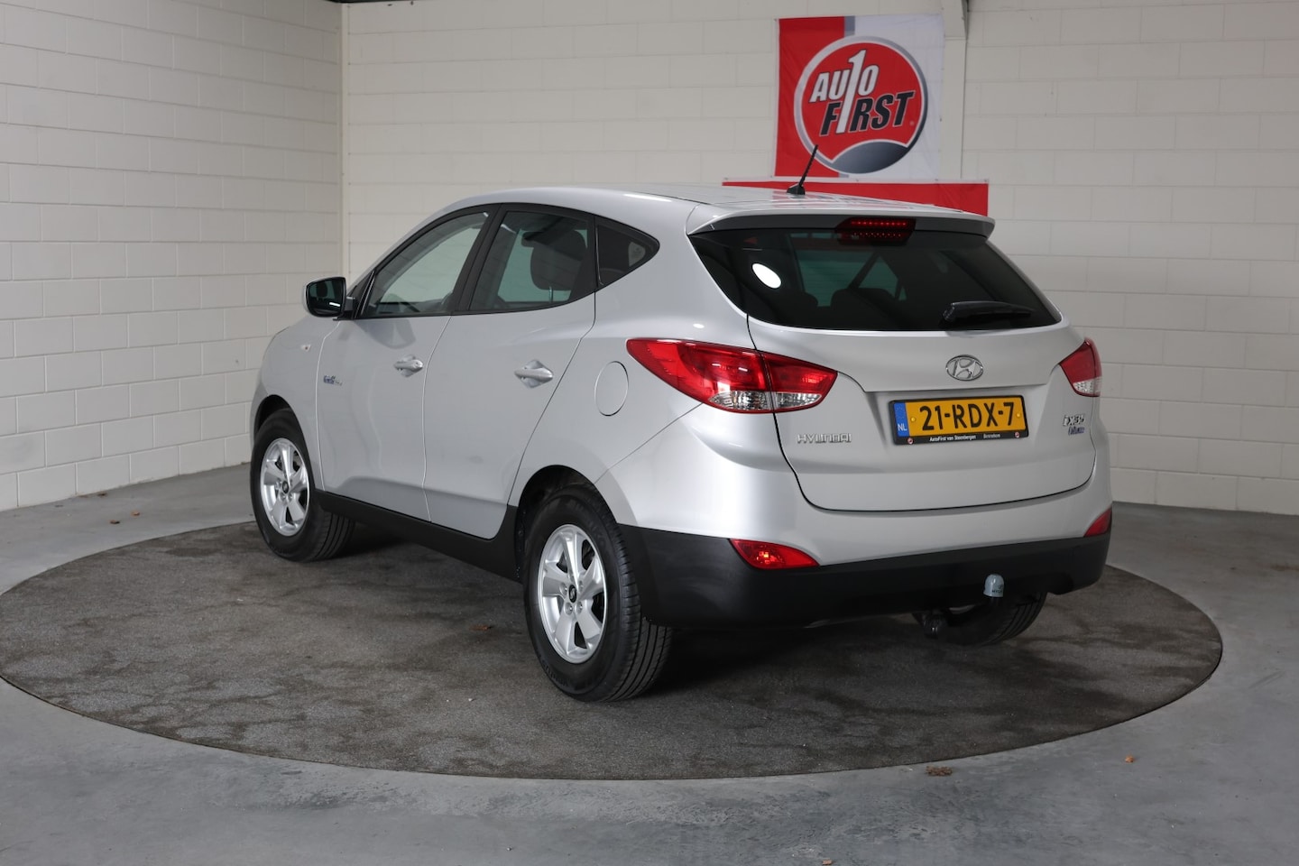 Hyundai ix35 - 1.6i GDI Dynamic 1.6i GDI Dynamic, Volledig dealer onderhouden, 2e eigenaar, Clima, Cruise, Trekhaak, Licht - AutoWereld.nl