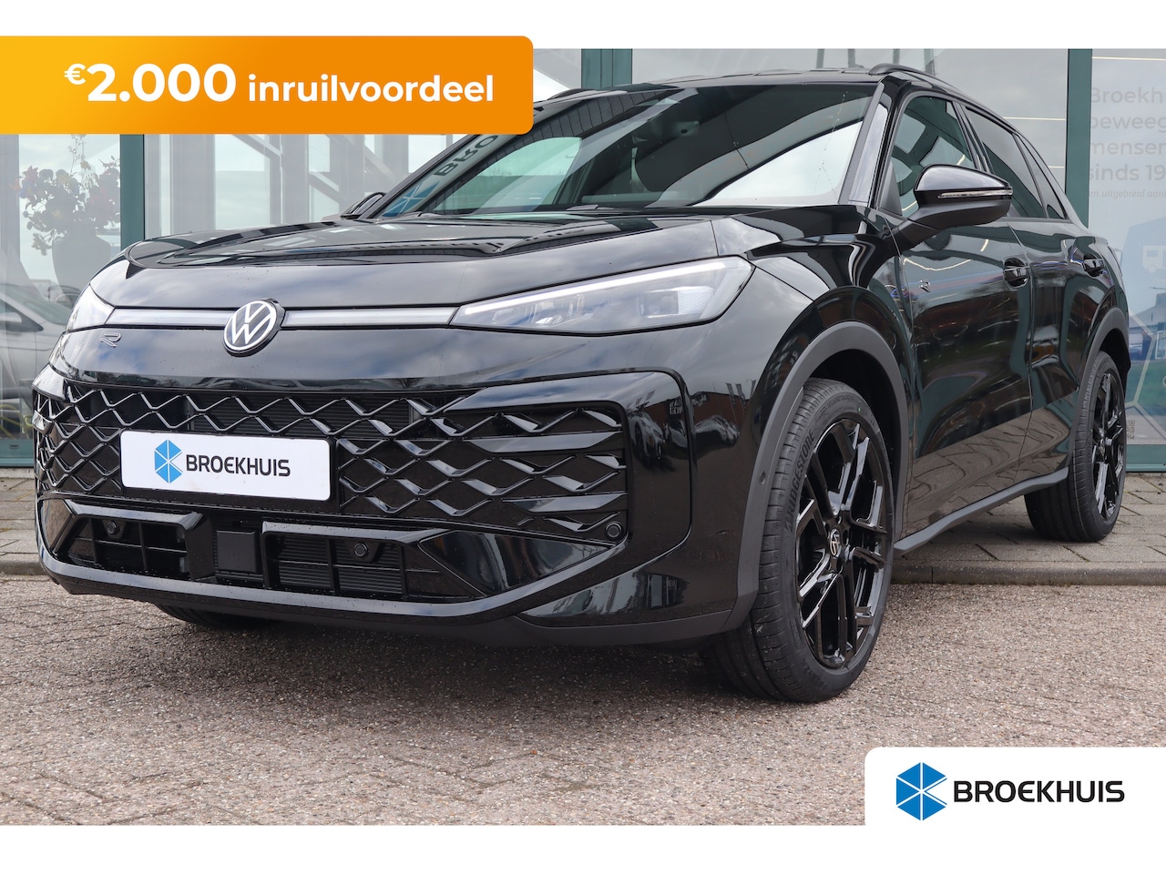 Volkswagen T-Roc - R-Line First Edition | 'App-Connect' draadloze smartphone integratie | 30,5 cm display met - AutoWereld.nl