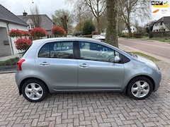 Toyota Yaris - 1.3 VVTi Luna